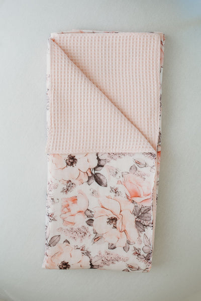 The Cozy Quilt || Waffle & Muslin